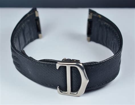 cartier roadster strap 19mm.